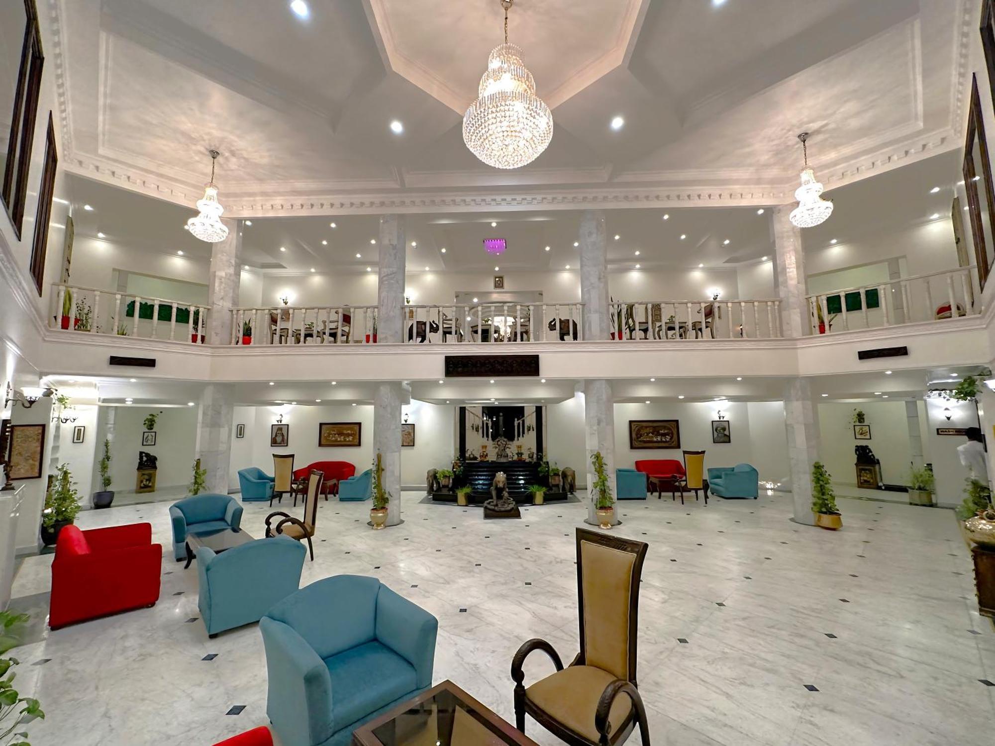 A S Hotels ขชุราโห ภายนอก รูปภาพ